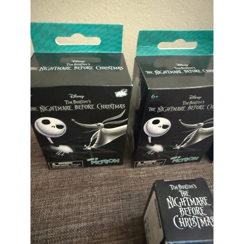 chibi in Motion box jack